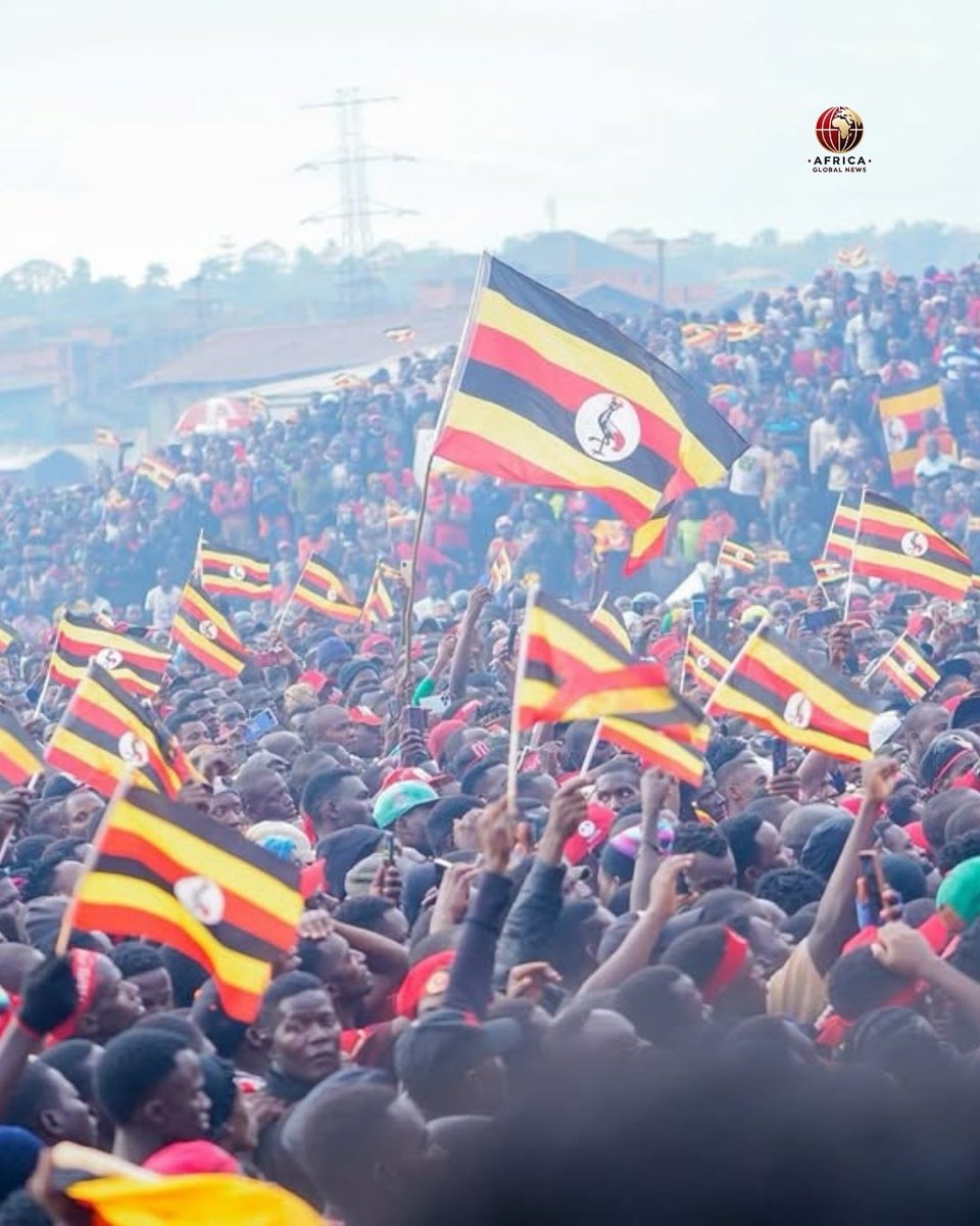 53 - Celebrating a flag at half-mast, image size:960x1200