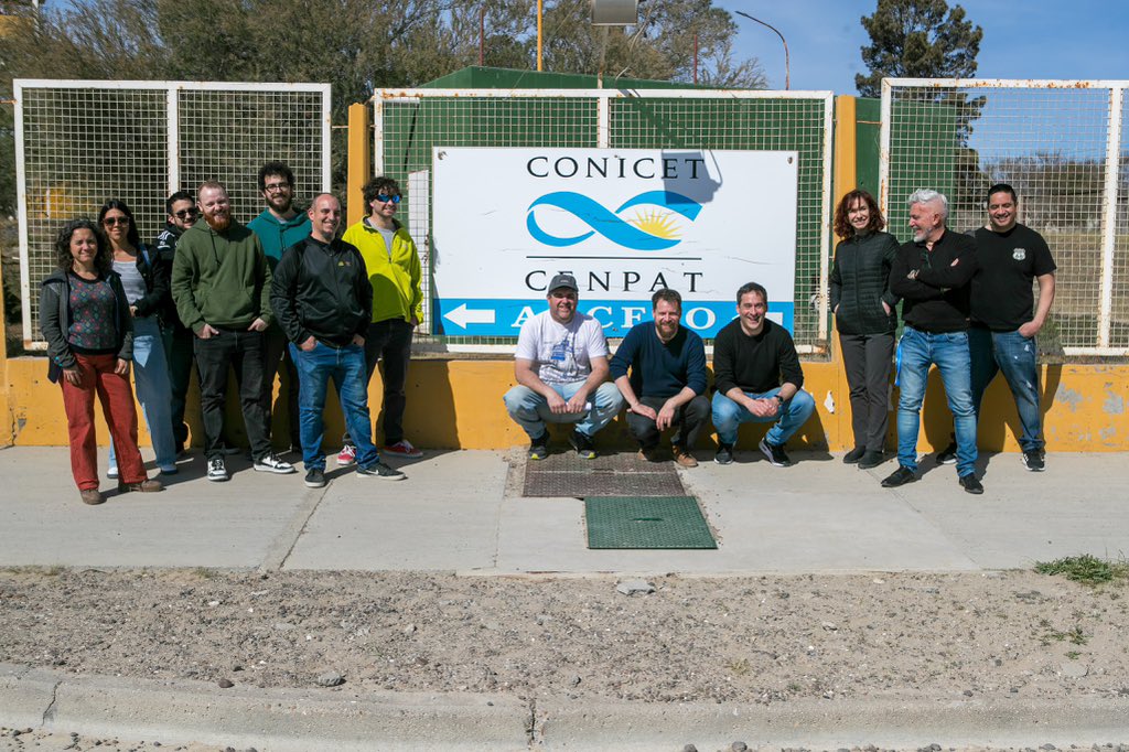 Visité el <a href="/CONICETCenpat/">CCT CONICET-CENPAT</a> y confirmé algo que ya sabíamos: sin ciencia no hay futuro  y este gobierno nacional la está destruyendo

Hoy me reuní con investigadores, becarios y trabajadores del Cenpat Puerto Madryn, una de las instituciones científicas más importantes de Patagonia.