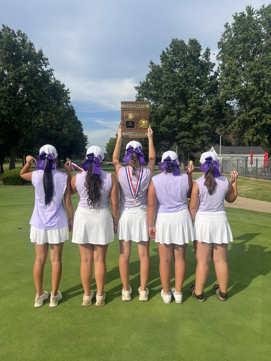 Maria Maray Ezzi tweet media