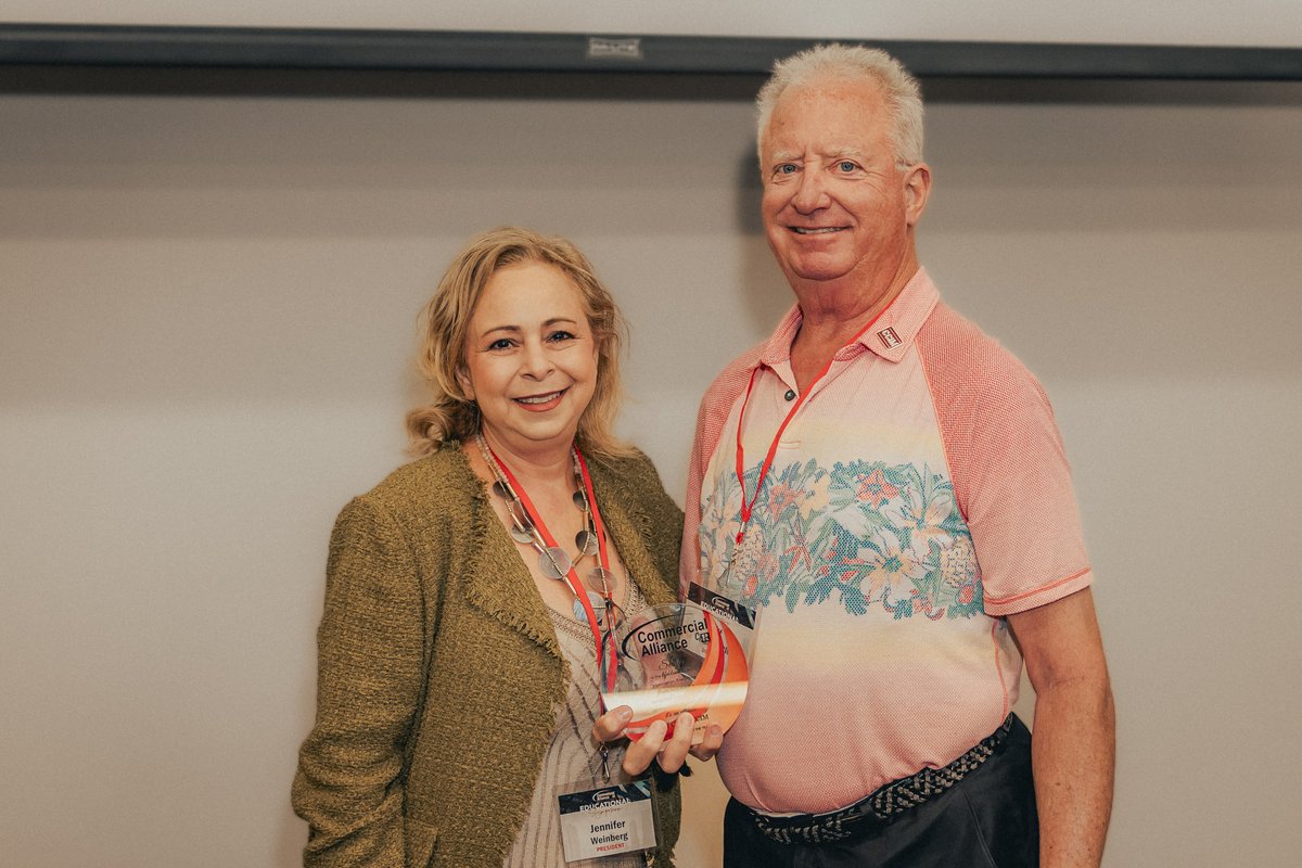 ICYMI, we recently honored longtime #SNVCRE pros Paul Chaffee as our CALV Member of the Year and Jeff Chain as our CALV Volunteer of the Year. Thanks to Paul and Jeff for all they do for CALV and good causes here in #LasVegas.