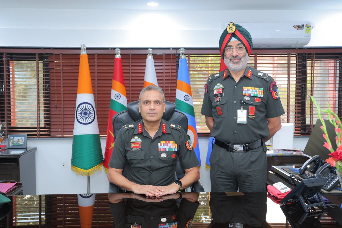 simplyabhie's tweet photo. Lt Gen Virendra Vats, YSM, SM, VSM has assumed charge as the 35th Director General of the National Cadet Corps. He took over the charge of DG NCC from Lt Gen Gurbirpal Singh, PVSM, AVSM, VSM. Congratulations Sir. Jai Hind 🫡 https://t.co/8kJk4ZO9U4