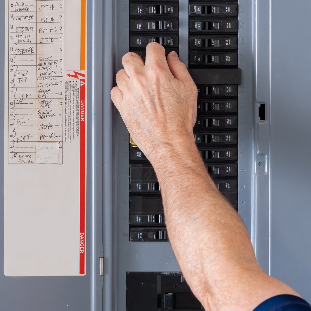 Electricity is an all too common loss cause for fire incidents each year. Workplace fires can result in dire consequences including the potential for fatalities, injuries, property damage and business interruption

Here are some tips to protect your electric panel box:

✅ Panel