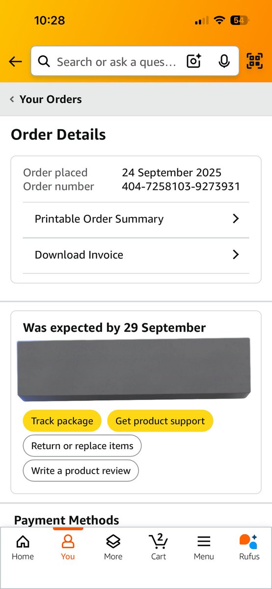 goel982's tweet photo. @amazonIN Maina amazon sa umiid nhi kri thii service aur customer support sa kal product out for delivery ho gya thaa aur abhi tak koi response nhi ha customer care wlo 2 din sa gumrah kar raha ha shame on you amazon @AmazonHelp @amazon https://t.co/Hx0zL3gLcA