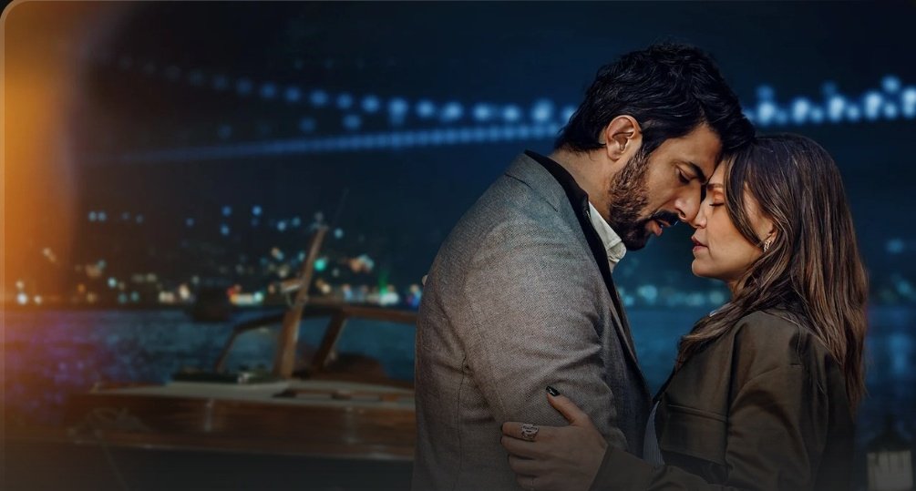 midnight love ✨️🌃

#EnginAkyürek • #EnfesBirAkşam • #AslıEnver