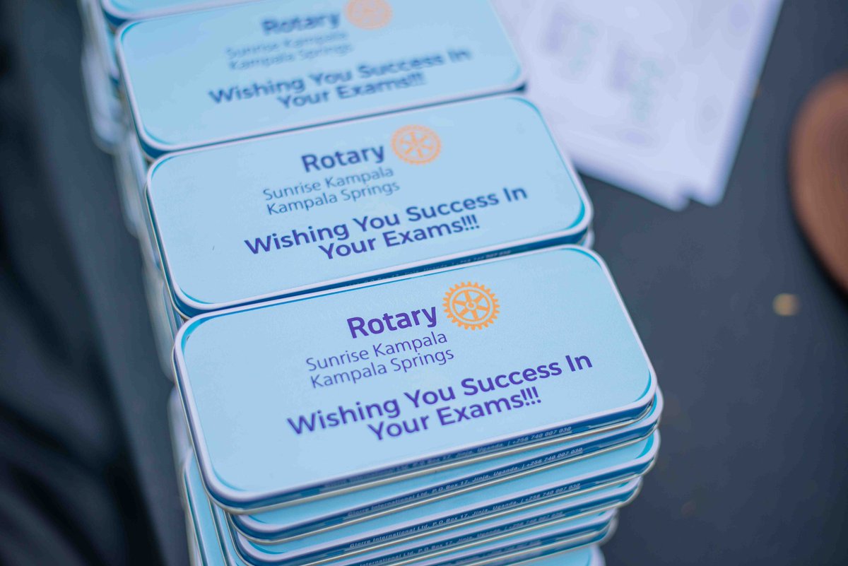 RotaryClubofSu2's tweet photo. Across Uganda, many P7 pupils face exams without even the basic tools like geometry sets.

During the #WeekOfImpact Joint Medical Camp, #empowered 135 candidates at Kalasa School with geometry sets + Success Cards.

More than stationery—it's hope &amp; confidence. 
#Sunrisers https://t.co/eX93uZz1lV