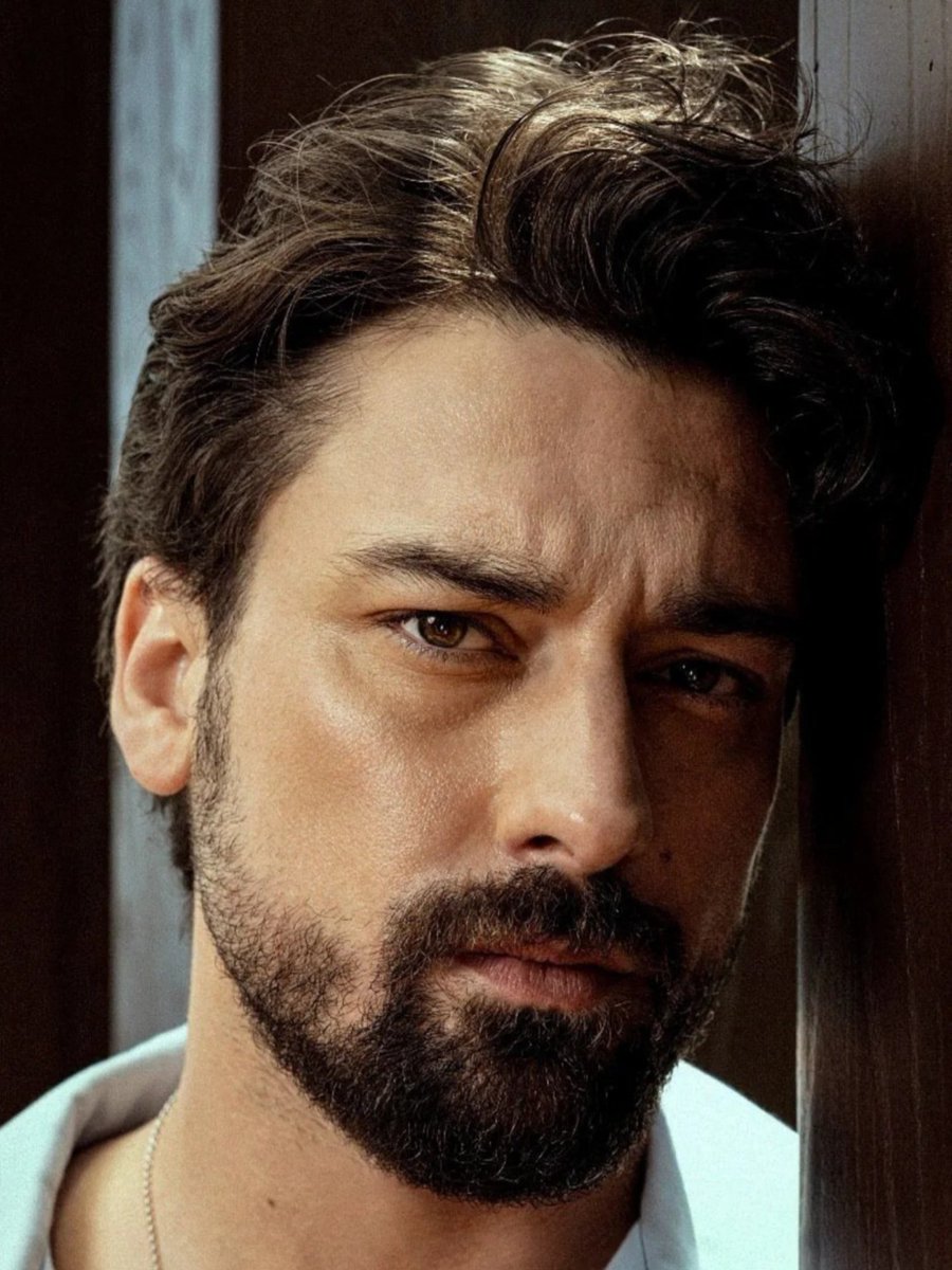 Angeliki_Stg tweet media