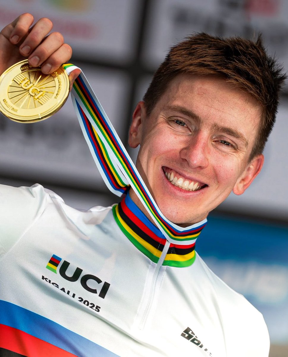 Lukáš Ronald Lukács tweet media