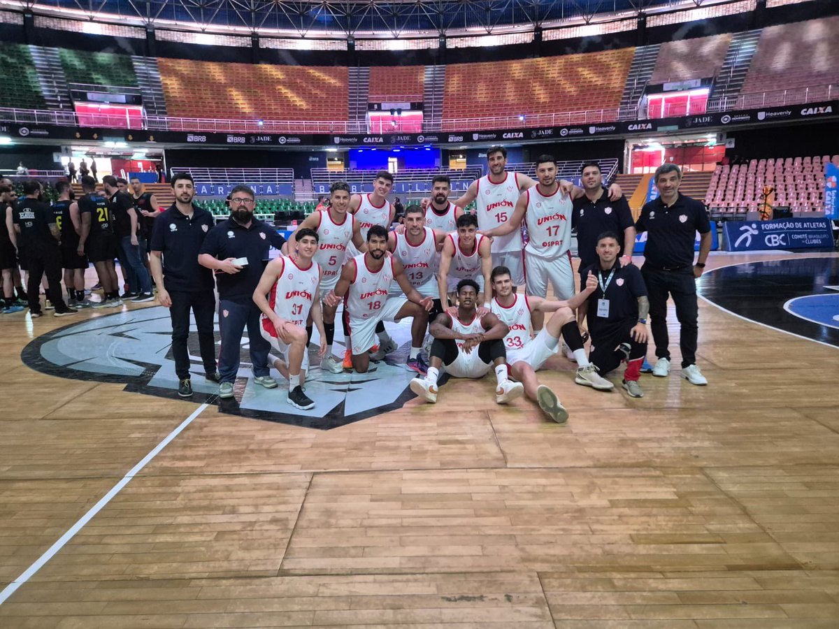 🏀 Torneio Abertura NBB 

🔚 ¡Final del partido y triunfo rojiblanco! 
🆚 #Unión 75 - 64 #Brusque

#ElEquipoDeSantaFe 🇦🇹