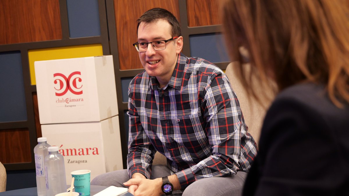 Con la mayor de las ilusiones: LABORDA.digital entra a formar parte del 🤝🏻 Club Fórum <a href="/camarazaragoza/">Cámara Zaragoza</a> y la acogida no ha podido ser mejor. 
Un paso adelante para compartir experiencias y dar forma a nuevos proyectos con #IA + #MarketingDigital en Zaragoza y más allá...