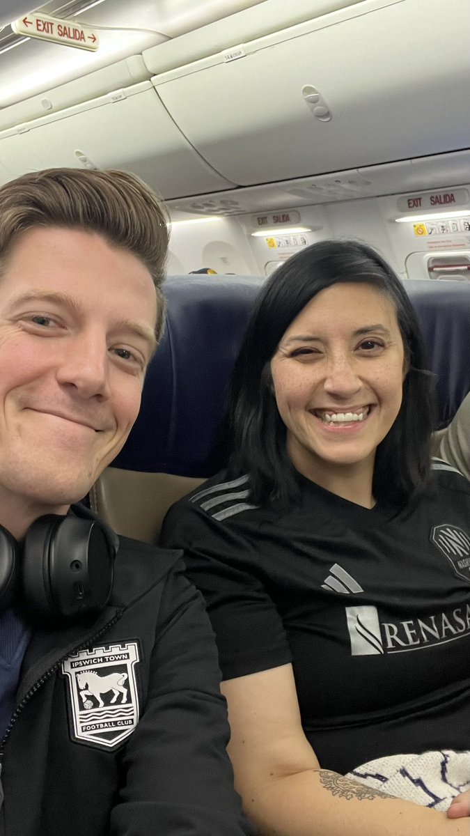 615Soccer's tweet photo. Wheels up for Austin! ✈️ 🏆 

@benwright @cmoorestories https://t.co/UCbT2kiHNm