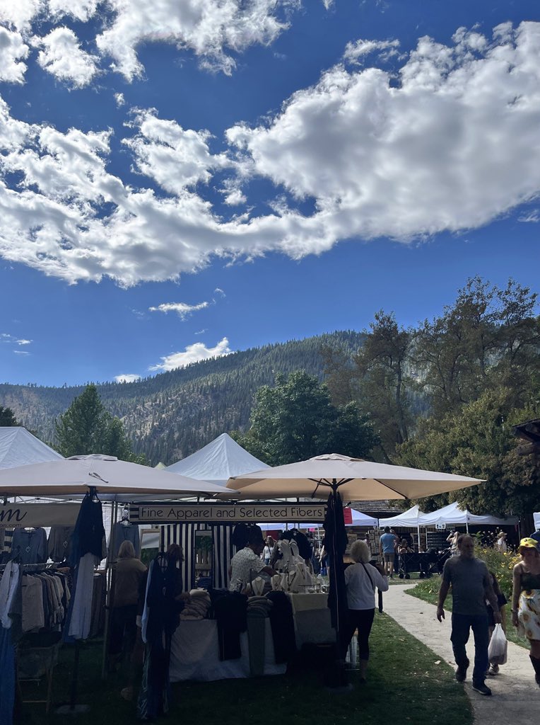 Enlightnldrship's tweet photo. Candy festival in Genoa, Nevada๐ฅ๐ญ
#106thanniversary #fun #family #festival #party https://t.co/tAdwcHzC1l