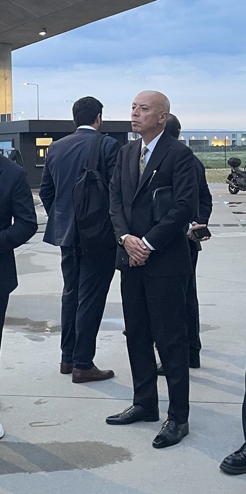 🚨Murat Aşık:

Murat Salar'ın üzerinde çalıştığı bir proje var. Eğer bu proje "gerçekleşirse" Fenerbahçe büyük bir gelir elde edebilir.