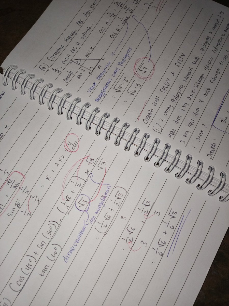 caneduh's tweet photo. hy teman teman #studytwt, day 18 belajar buat TKA,,, hari ini cuman menonton, memahami dan sedikit mencatat pembahasan soal mtk ceunah 😊🤞🏻 https://t.co/5cI4PLnQ9H