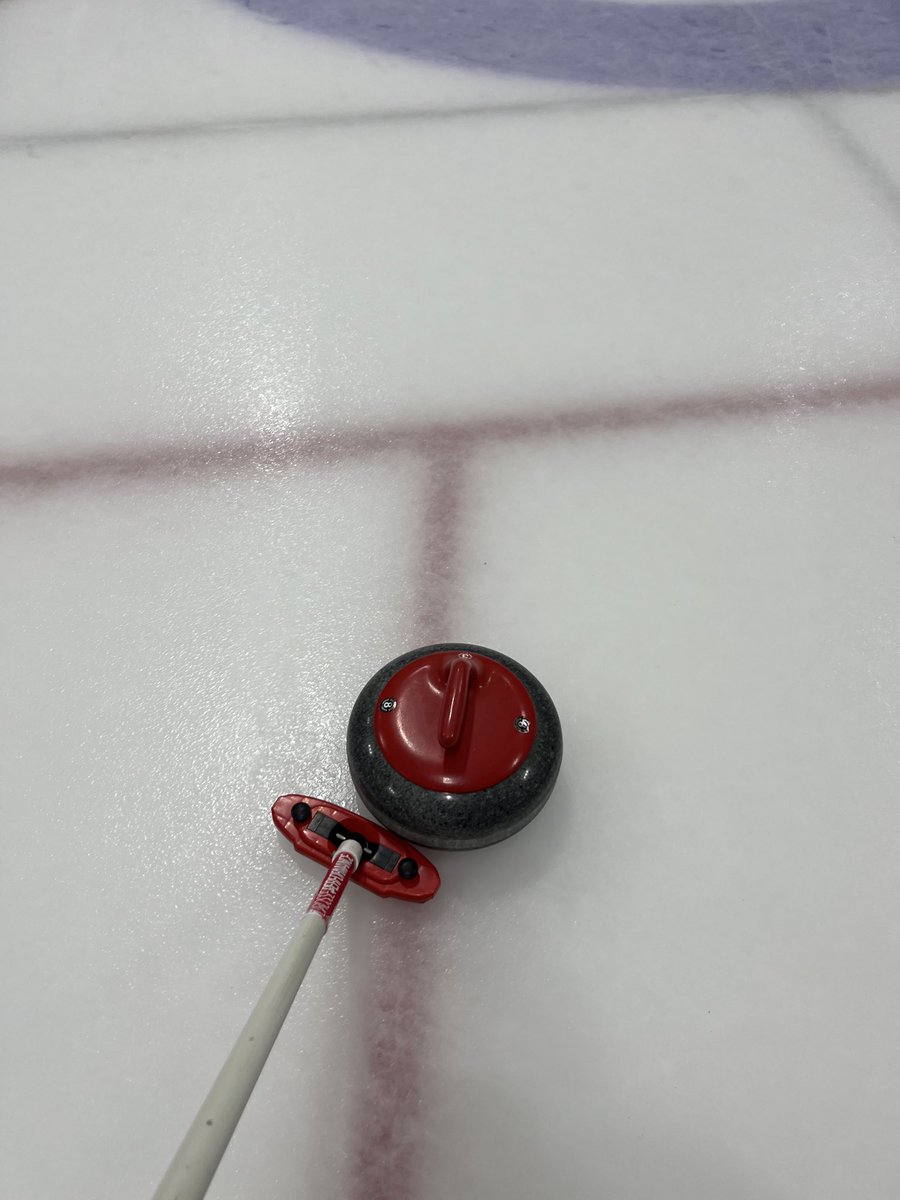 And so it starts again 
#curlingseason2025
🥌🧹