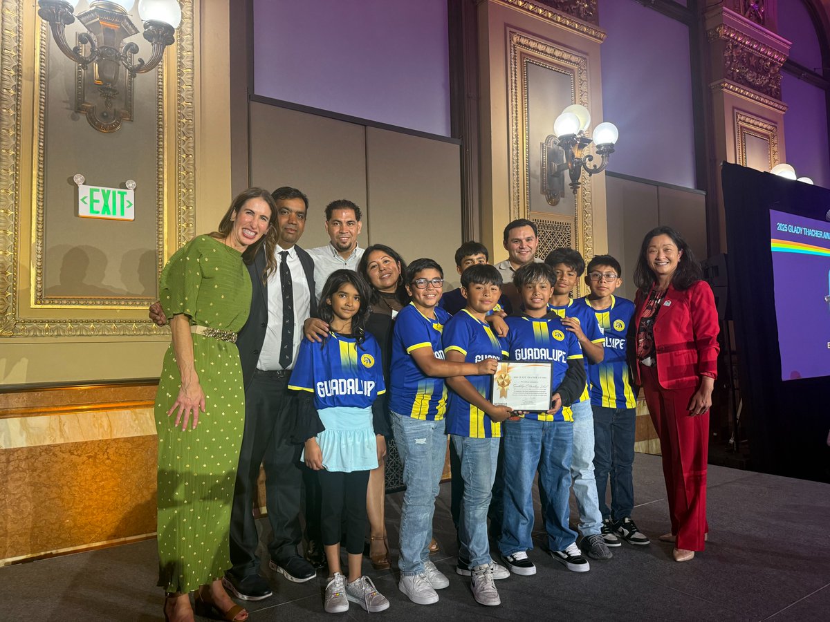 SFUSD_Supe's tweet photo. Congratulations to Guadalupe Elementary School for winning the Glady Thacher Award at @sfedfund's annual gala! This school's incredible work in reducing chronic absenteeism, improving kindergarten STAR scores and increasing students' sense of belonging makes them truly stand out! https://t.co/zJLs16HV58