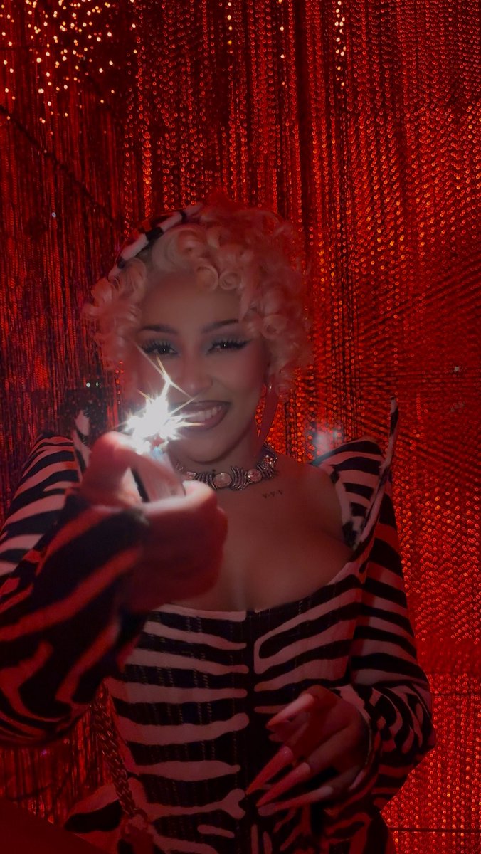 The Kittens Room tweet media