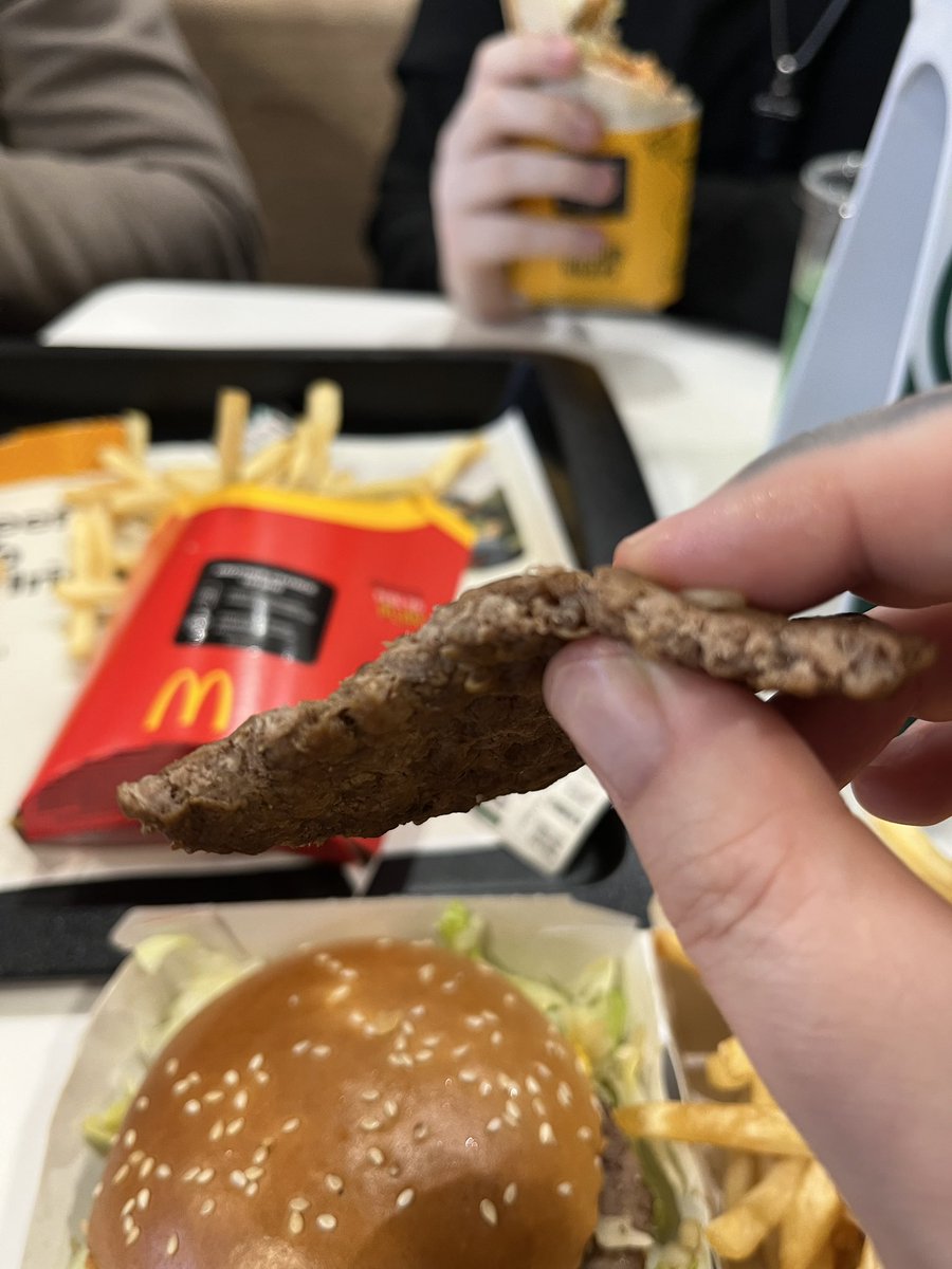 smc_solutions's tweet image. Not a regular visitor to @McDonaldsUK but WTF is this. A Big Mac with burgers that aren’t even as thick as a fry. What a joke.
