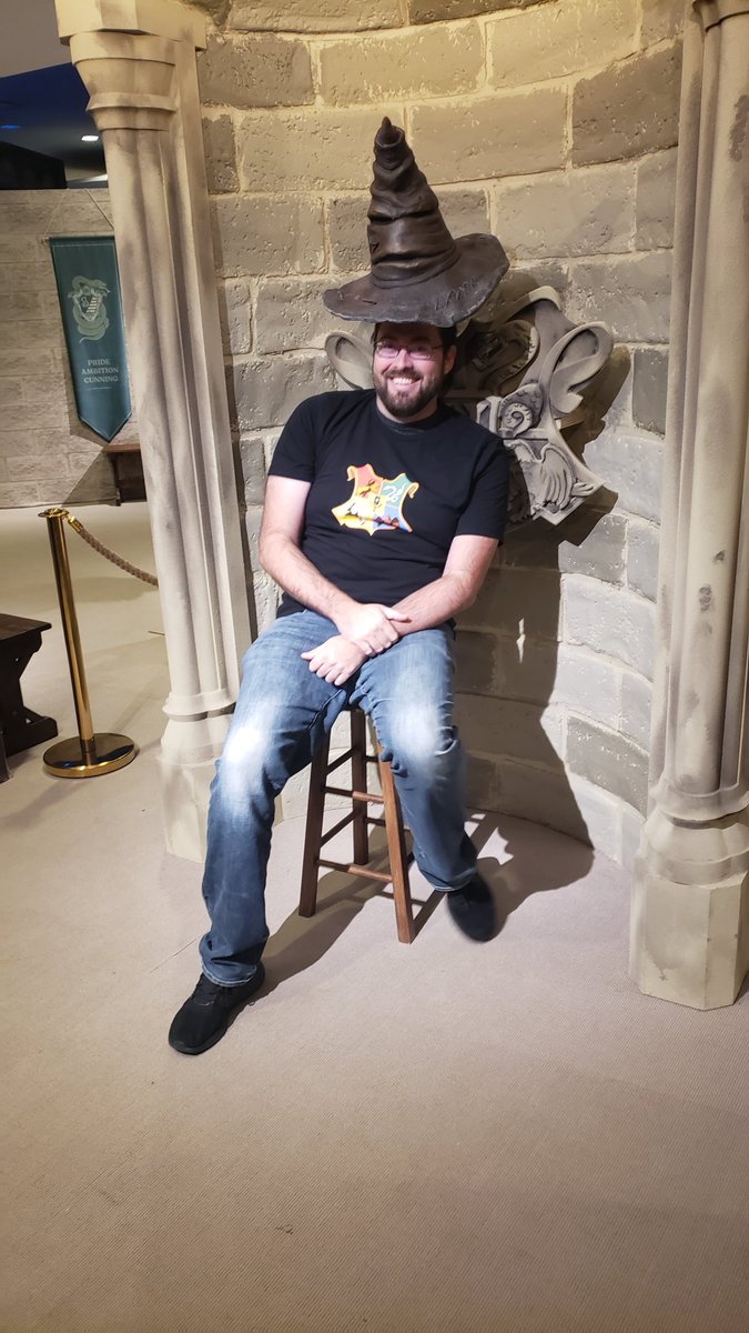 Hogwarts: A Podcast tweet media