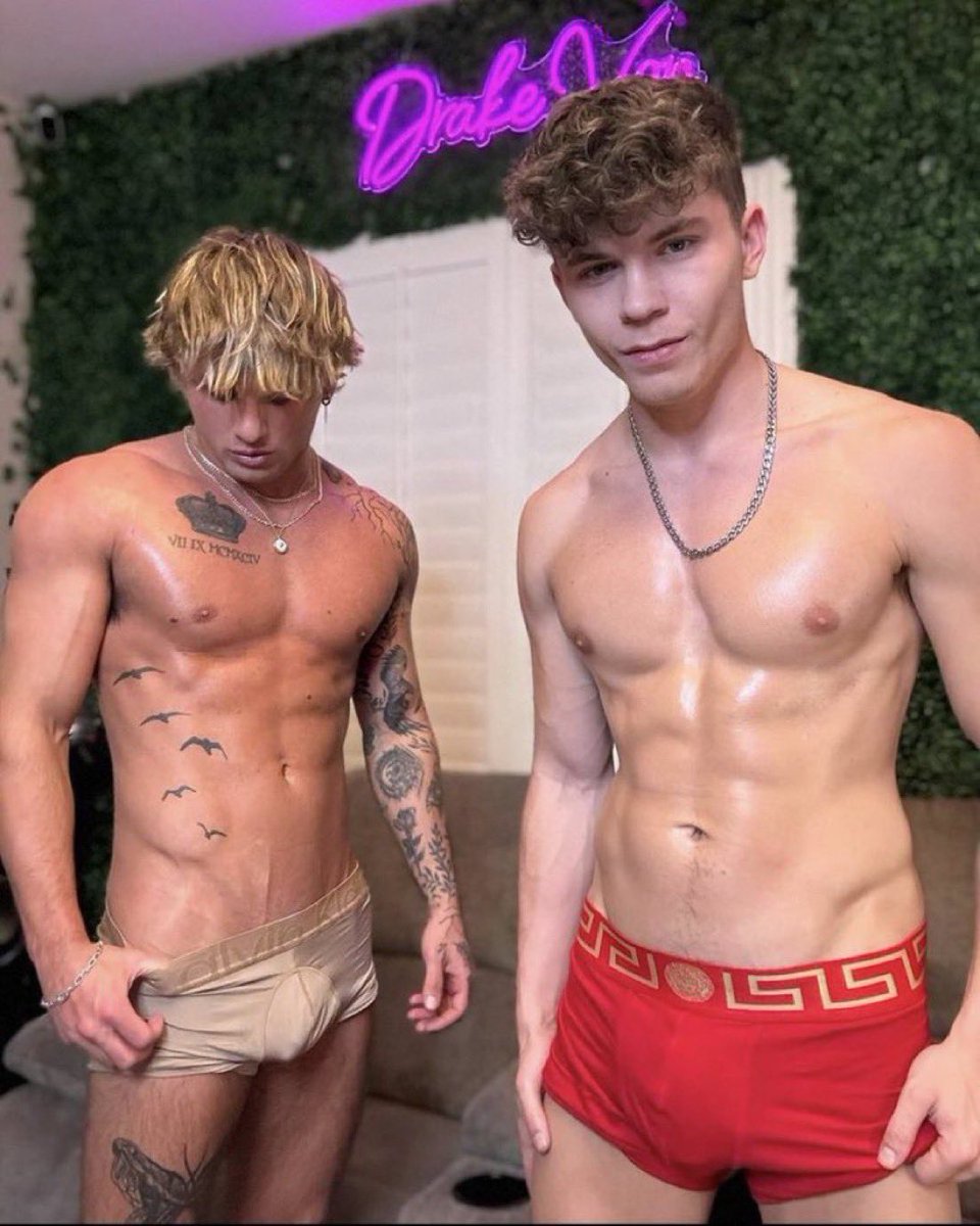 cashgodspence's tweet photo. Retweet subs💦🤑💰 https://t.co/yh1e0tKm5R