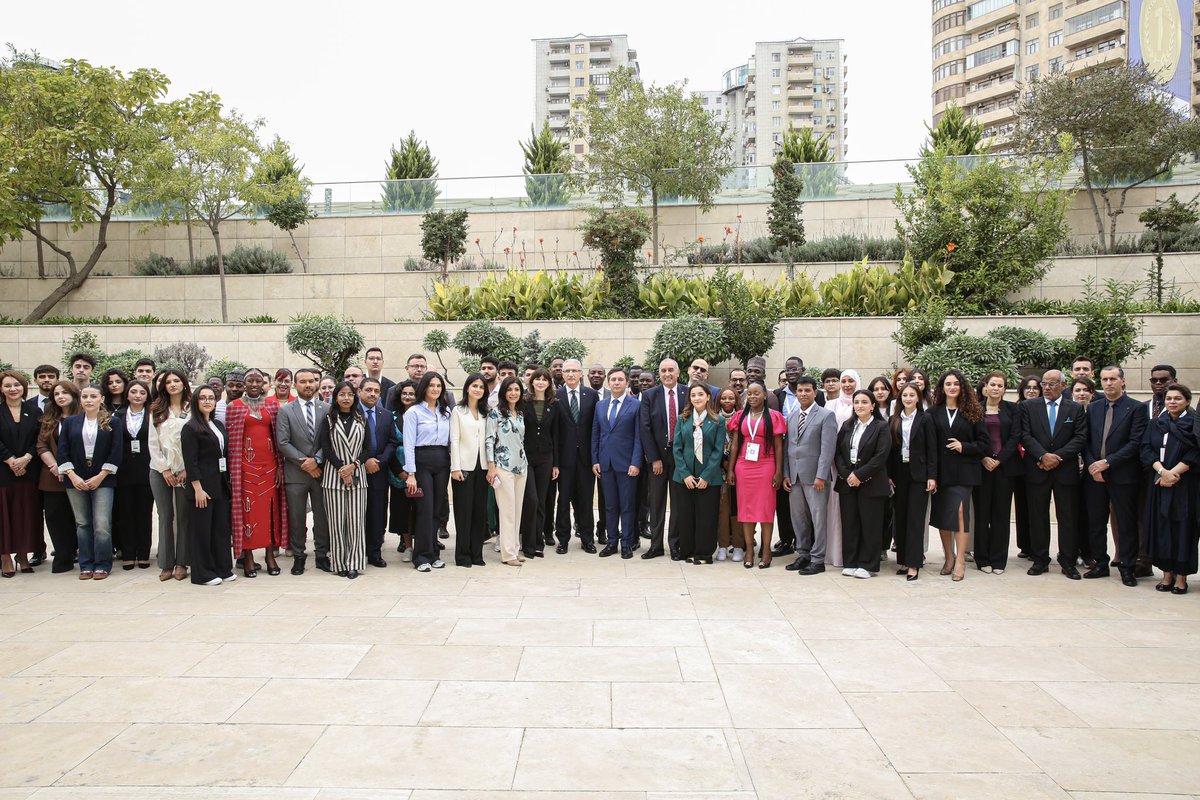 BakuClimateWeek's tweet image. Day 2, Youth-Led Climate Forum

Photos from all sessions are available on Flickr - link in bio. 

#BCAW2025 #BCAW