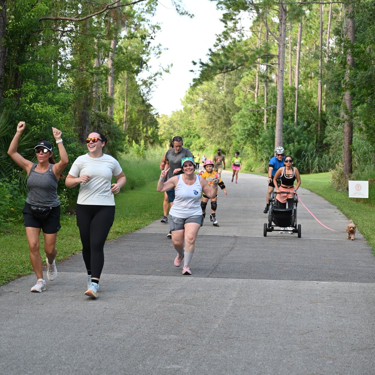 healthyworange's tweet image. "Wake me up when September ends".... because this month has been a dream! 💭🧡 Healthy Selfie 5K had more participants than ever before, and we had hundreds of #healthyselfie Photo Contest entries! 📸 Y'all inspire a healthier #community!