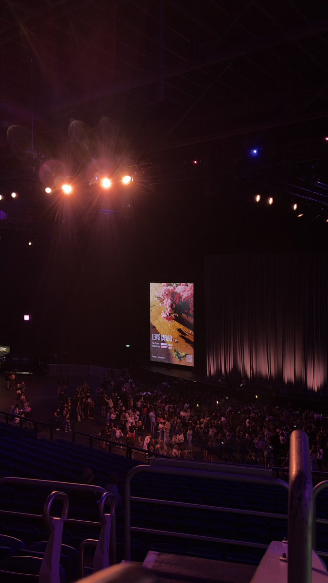 CapaldiPoland's tweet image. Finally here!! 😍