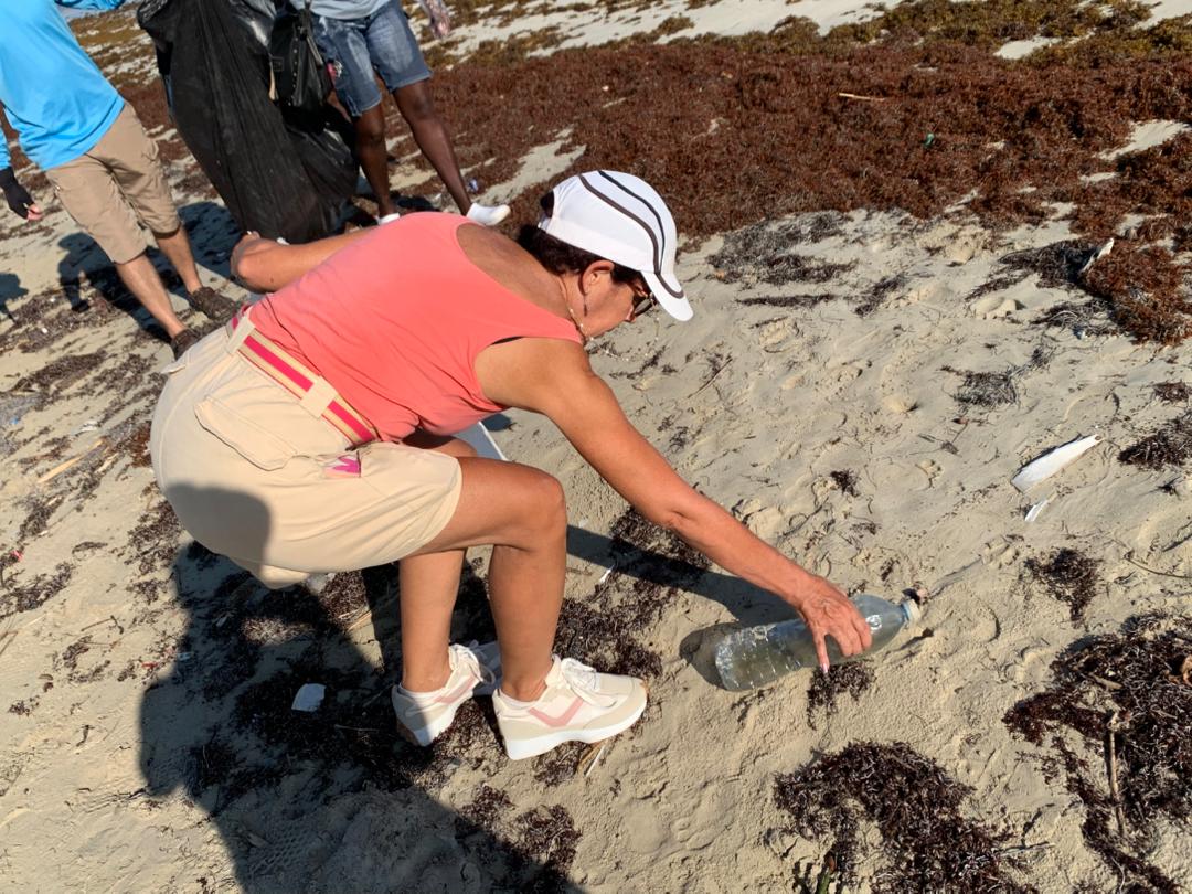 La protección de las playas es tarea de todos. Es un acto de cuidado y también de creación de nuevas oportunidades. #Cuba #CubaRecicla #IndustriasCuba