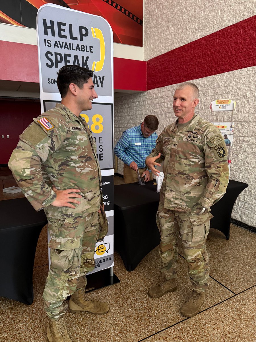 Lyster AHC tweet media