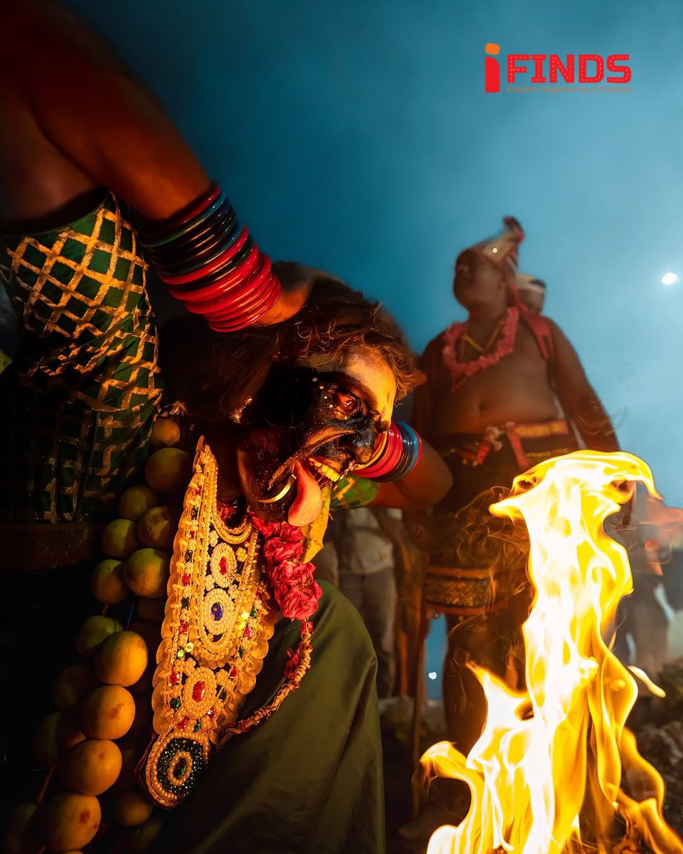 iFinds122911's tweet image. Did You Know About Kulasai Festival?
.
.
#kulasai #ifinds #mutharamman #mahamuni #trichendur #navaratri #worshippers #goddess #dasarafestival #Dasara #lordsiva #lordshiva #hindus #temples #devotees