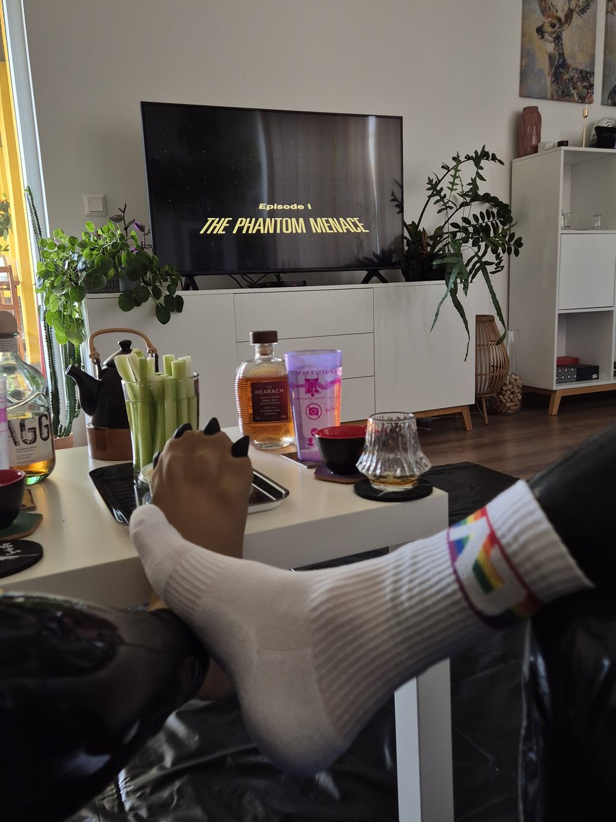 My desires are... unconventional.

With da birb <a href="/Purby5/">Purby</a>