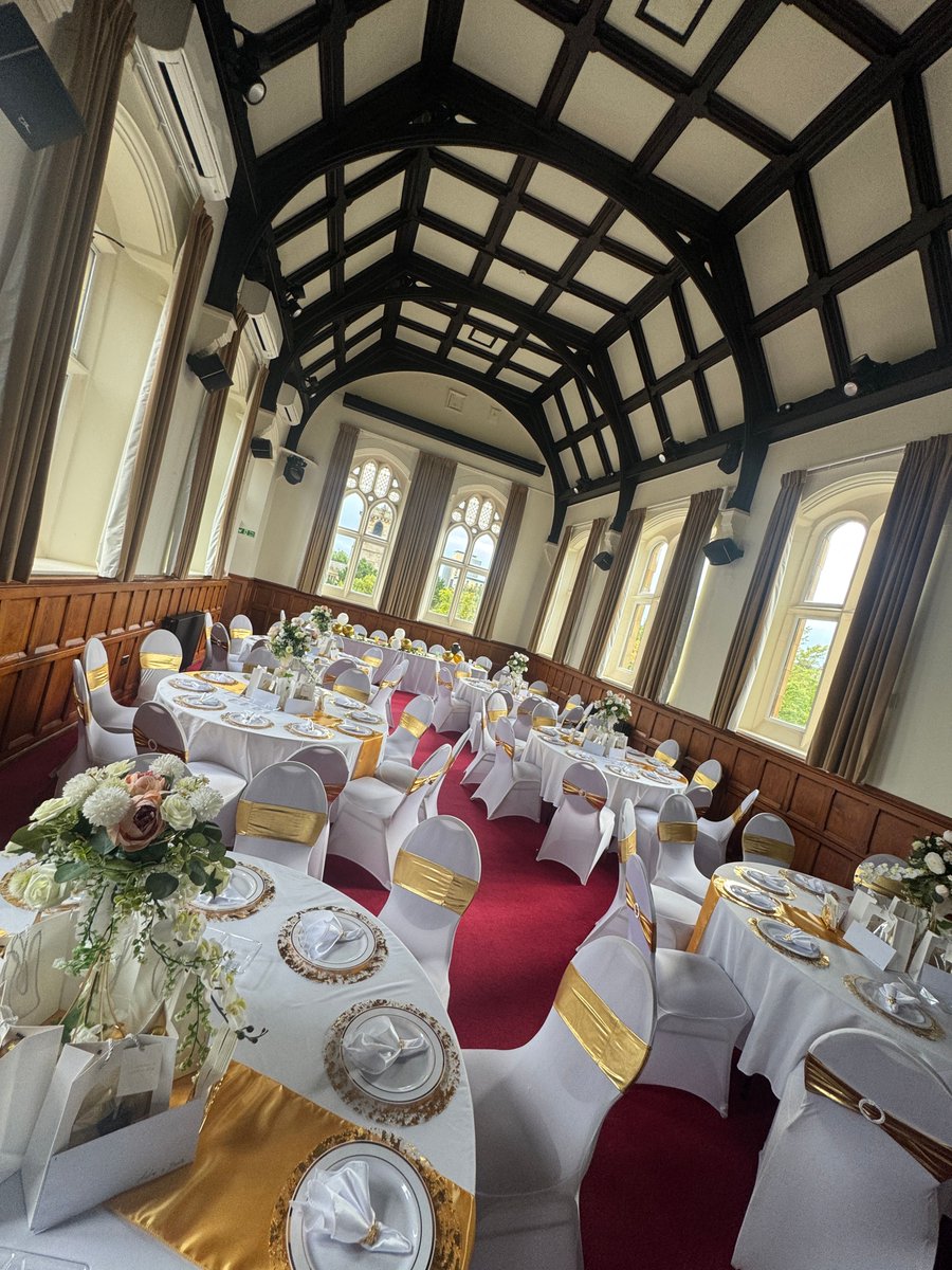 The Landmark tweet media