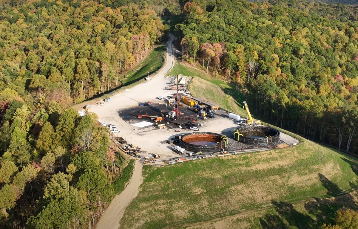 opto22's tweet image. Case Study: Modernizing Data Acquisition in the Oilfield
How Deep Well Services scaled real-time well data: op22.co/4nUGWRY #casestudy #oilandgas #SCADA