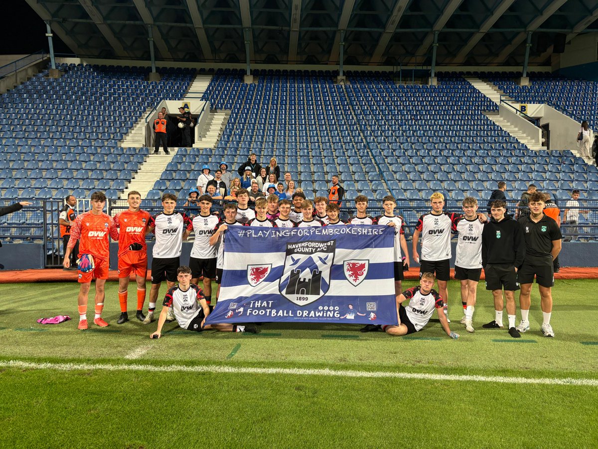 HaverfordwestFC's tweet photo. 💙 https://t.co/vIaFtXhmxA