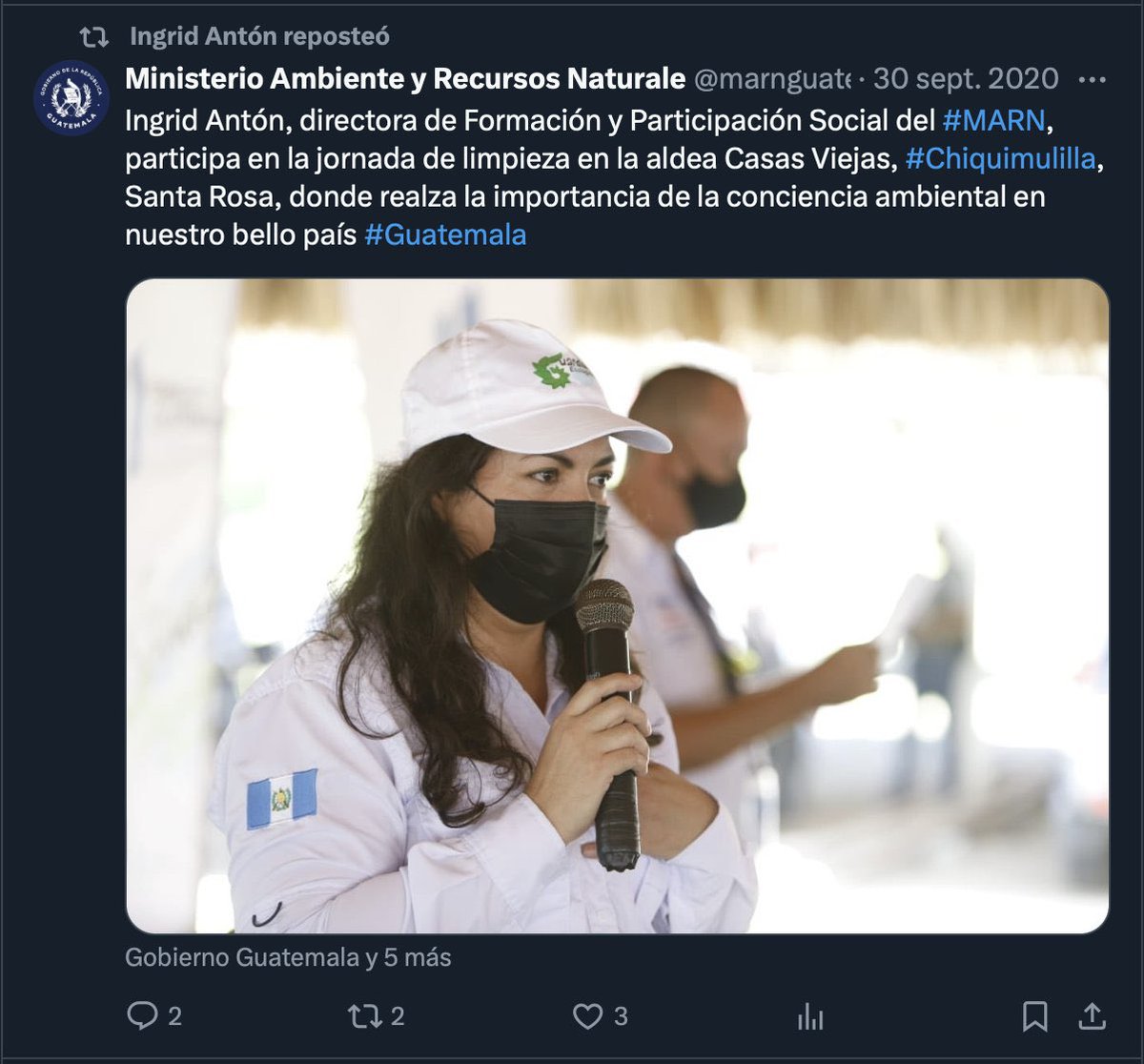 ivanandrestv's tweet photo. Me da risa cómo @AVillagran502 habla de corrupción en la Comisión de Finanzas, pero le consiguió hueso a sus dos papás en el Estado a su mamá en el MARN y a su papá en Migración y, además, su papá Gilberto Villagrán Gómez fue señalado en un caso de defraudación aduanera en 1999. Una familia de parásitos  que ha vivido del Estado.