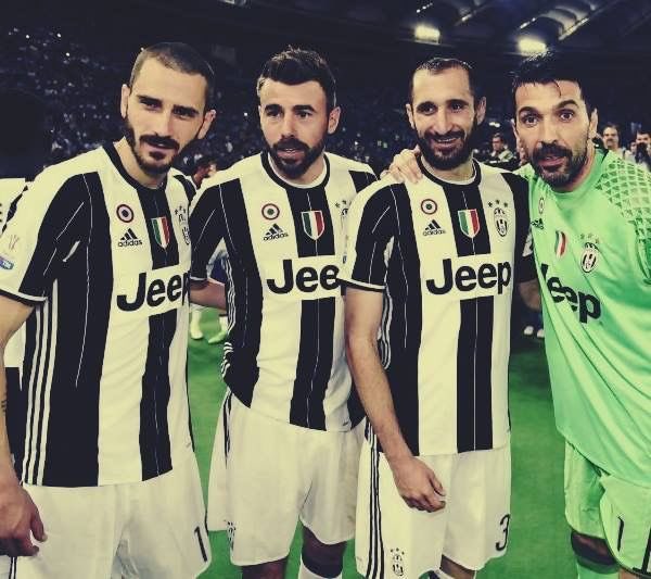 juvefcdotcom's tweet photo. https://t.co/ZEq2qP9QKx