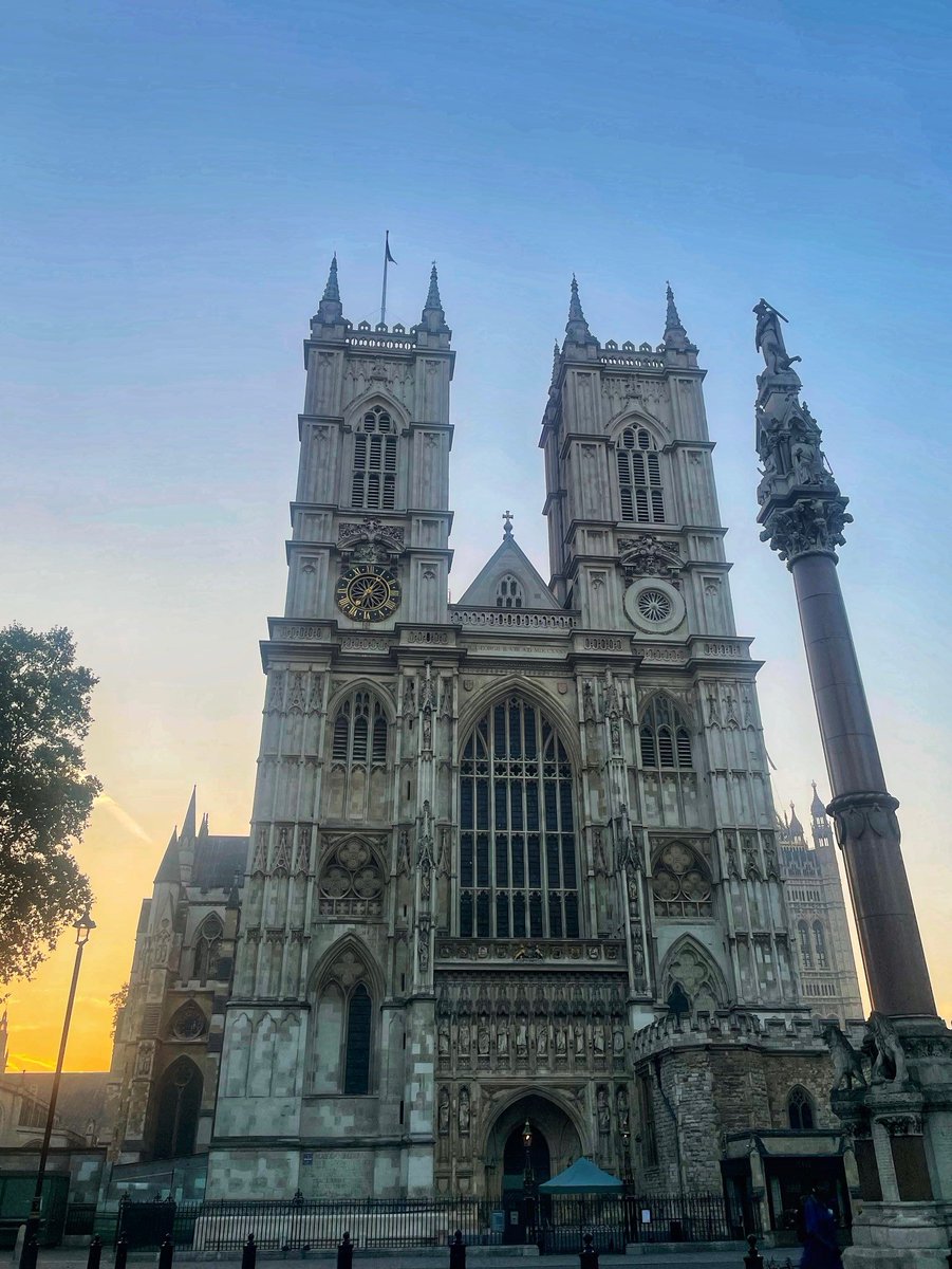 Westminster Abbey tweet media