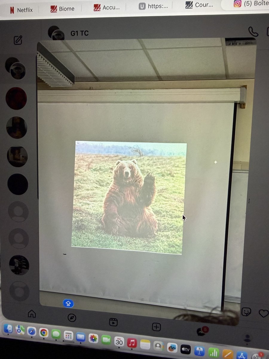 kiissgh's tweet image. someone quote this image for me pleaseeee i have no idea #homeworks