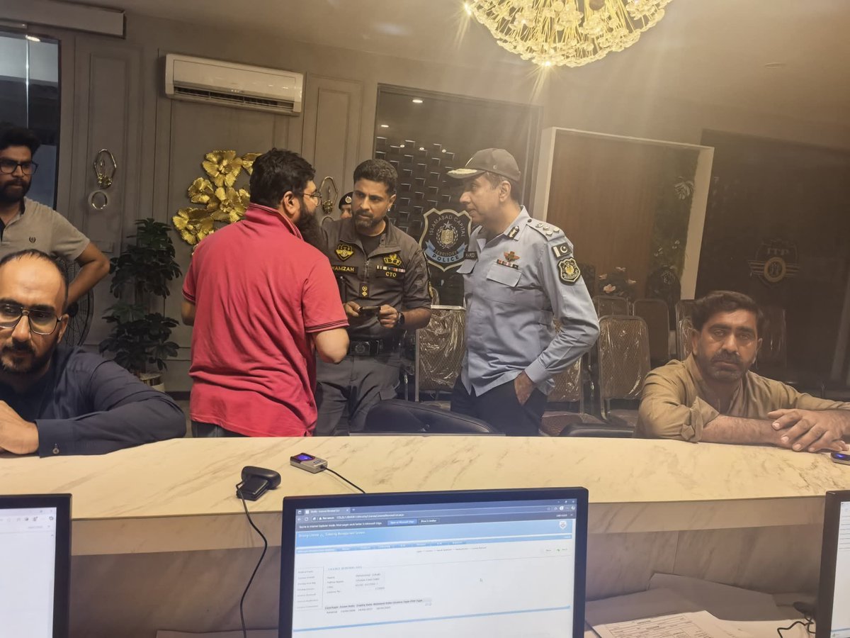 Islamabad Traffic Police tweet media