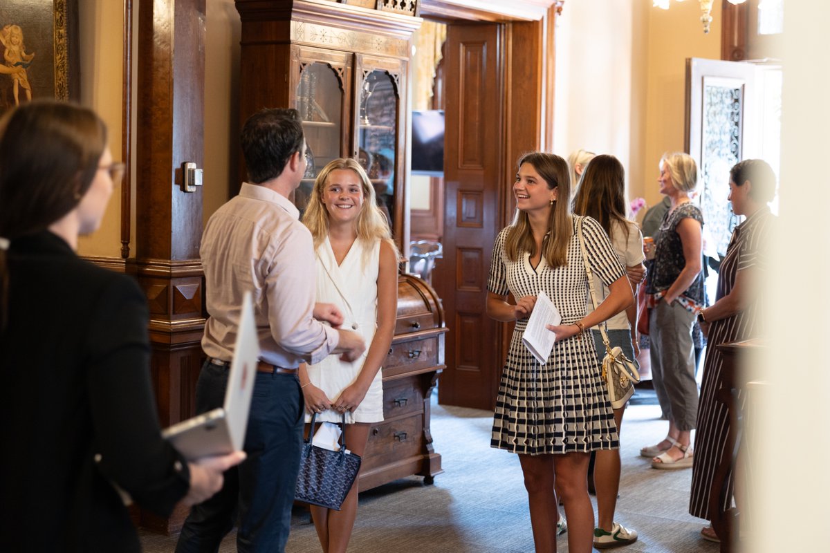 UT Civic Leadership tweet media