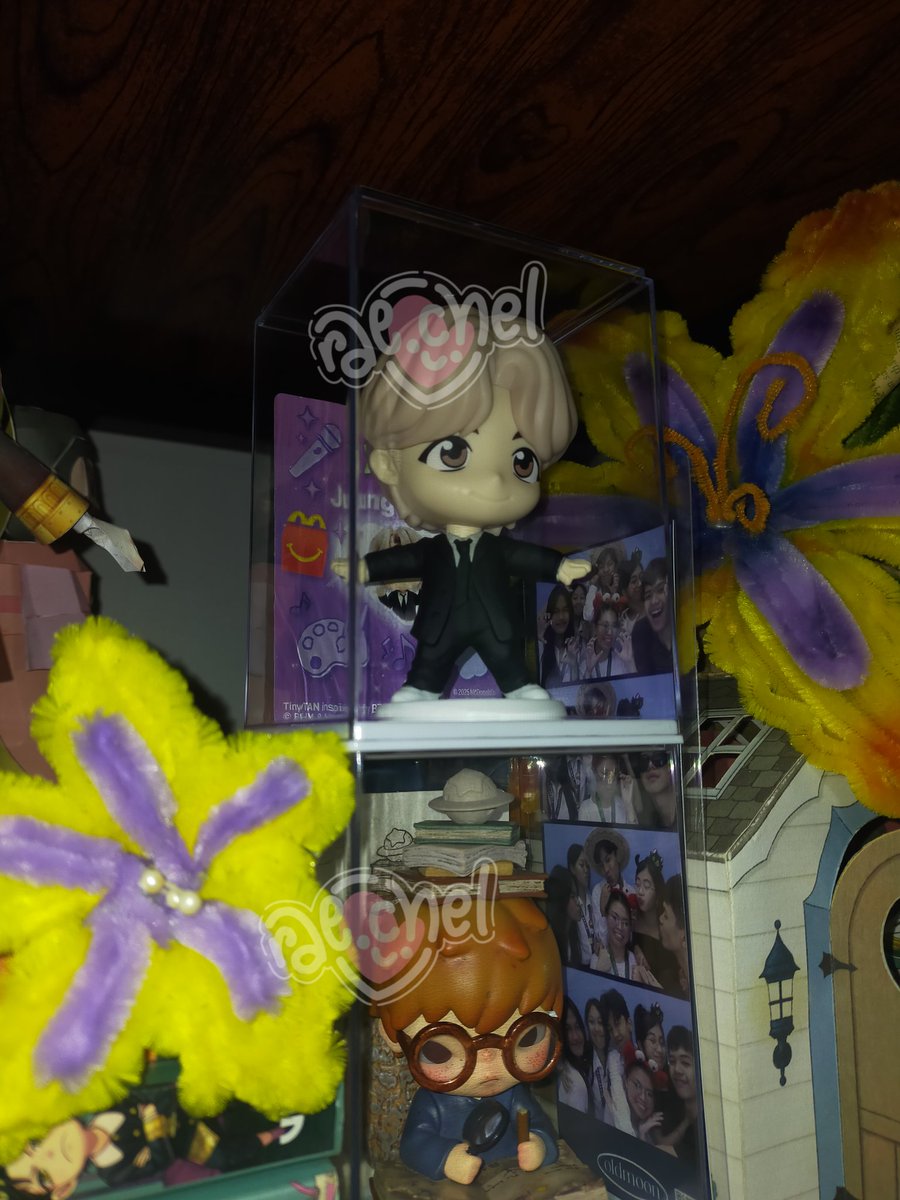rae_create's tweet photo. OMG !! cutiee boss baby jungkook ><
#rae_colls https://t.co/wrTxdWnClj