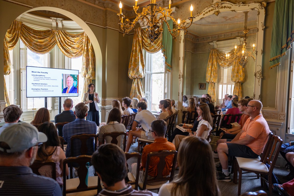 UT Civic Leadership tweet media