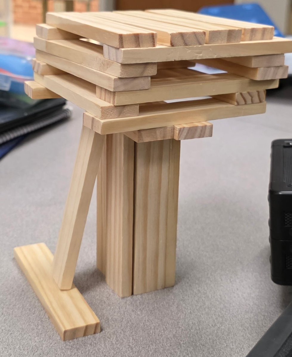 ELOAyer's tweet photo. More Kiva plank creations in ELO! 
@ayerelementary https://t.co/YXbresUuBW