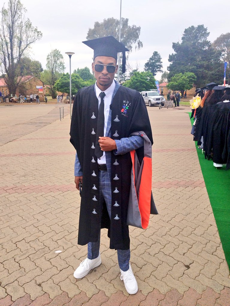 dlamini_beleme's tweet photo. Mr Dlamini https://t.co/xxsidmc7Ch