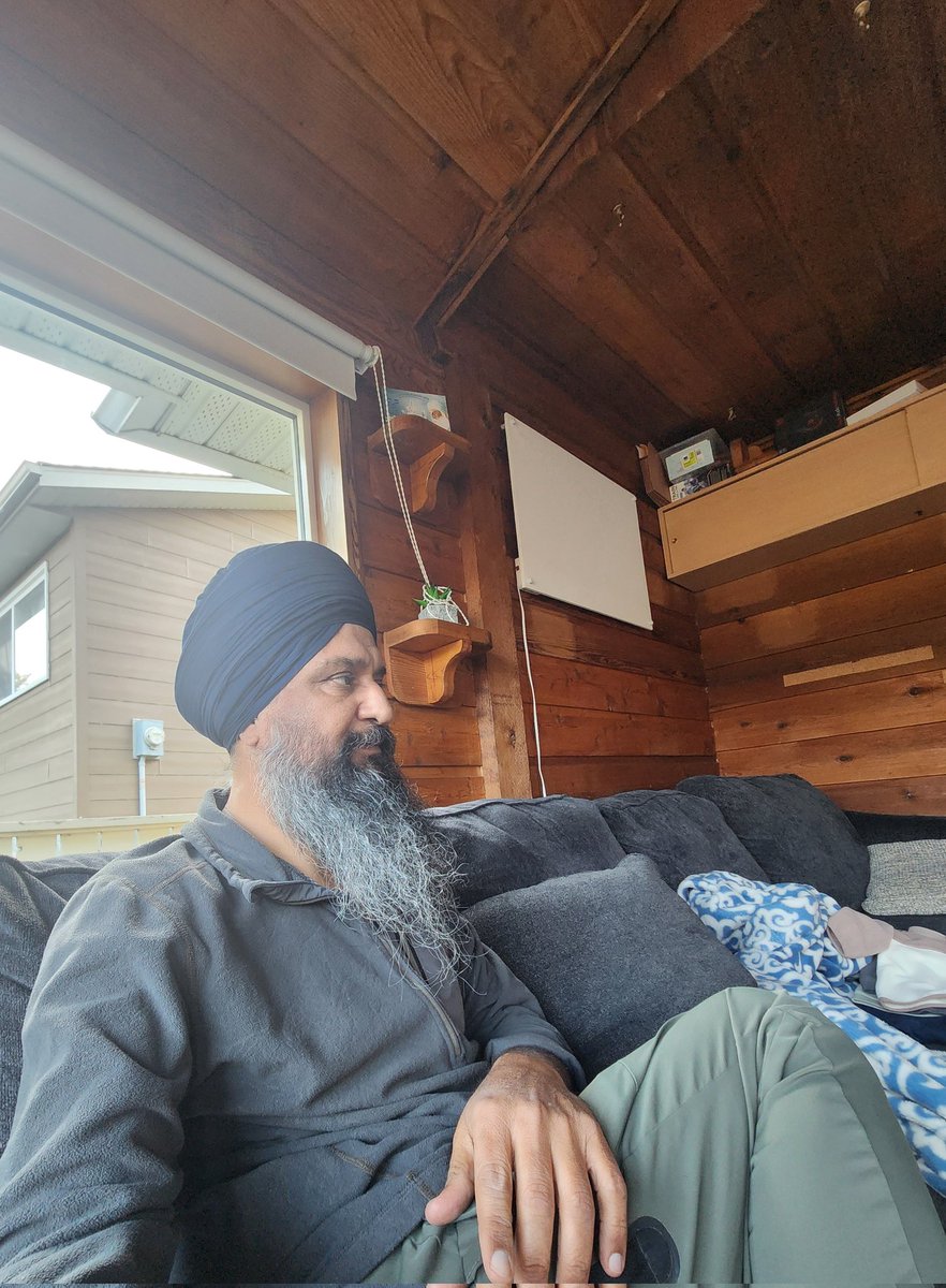 ਧਨ ਦੌਲਤ ਨਾਲ ਨਹੀਂ, ਚੰਗੇ ਸੁਭਾਵ ਨਾਲ ਇਨਸਾਨ ਵੱਡਾ ਬਣਦਾ ਹੈ।