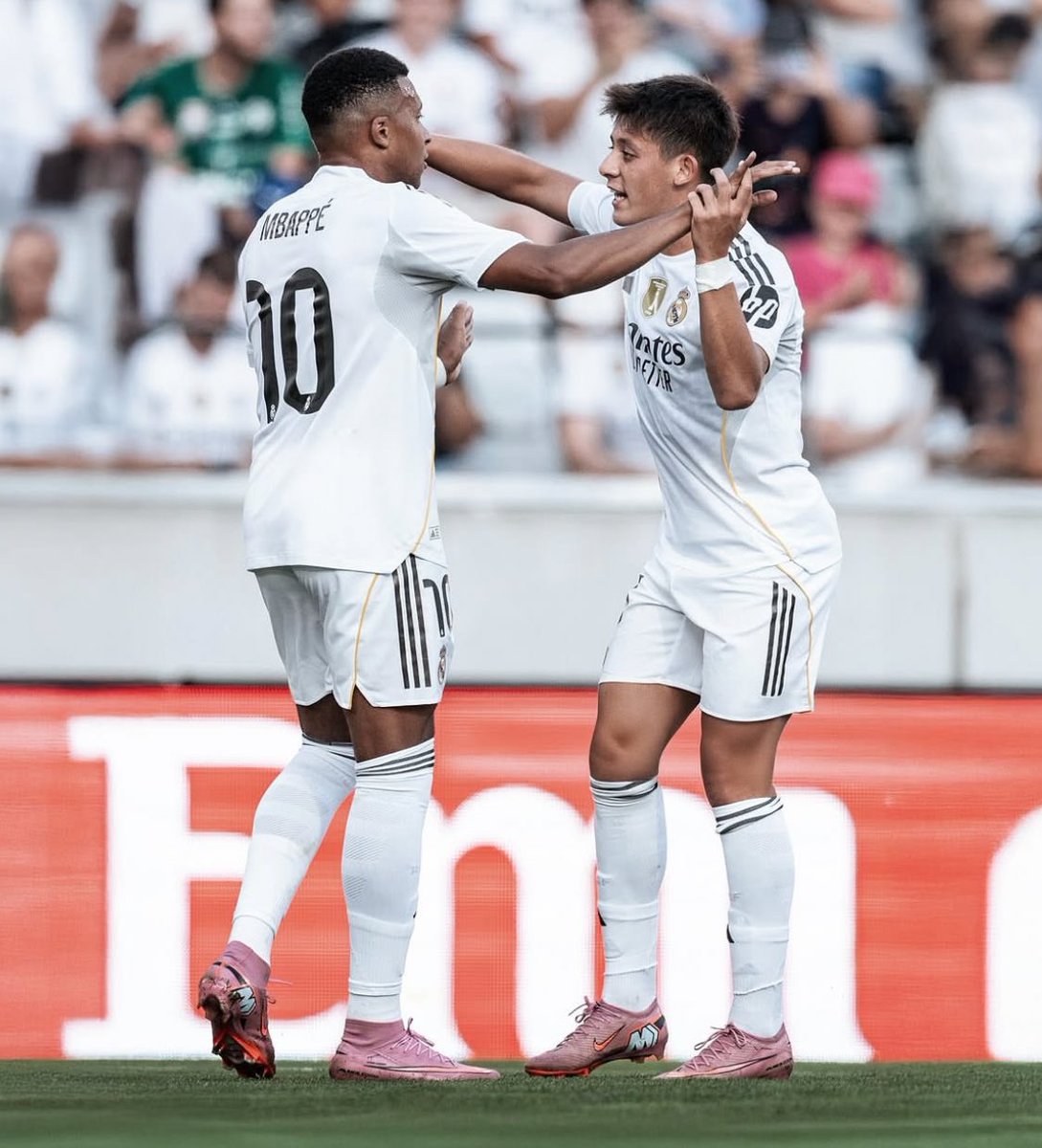 Mario___RM's tweet photo. Asistencia de Arda Güler y gol de Kylian Mbappé.

Da igual cuando leas esto. https://t.co/chAX99Nm6F