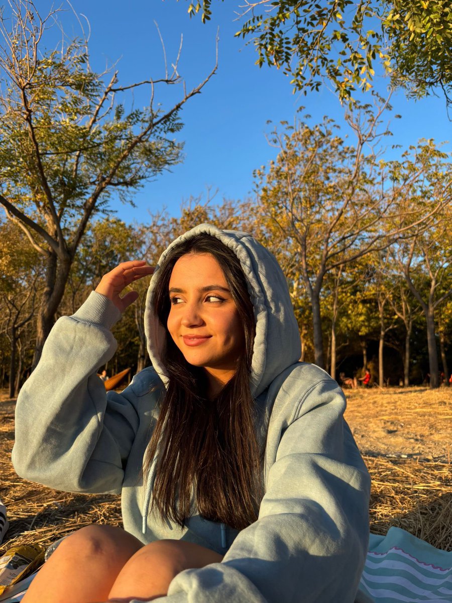 En güzel aysın, hiç bitme gitme 🍂