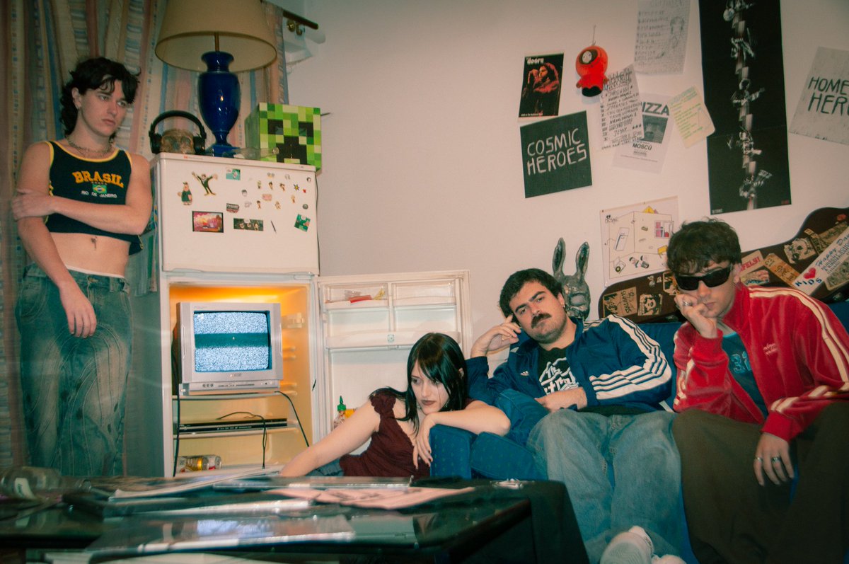 ¼ Compañía Discográfica tweet media