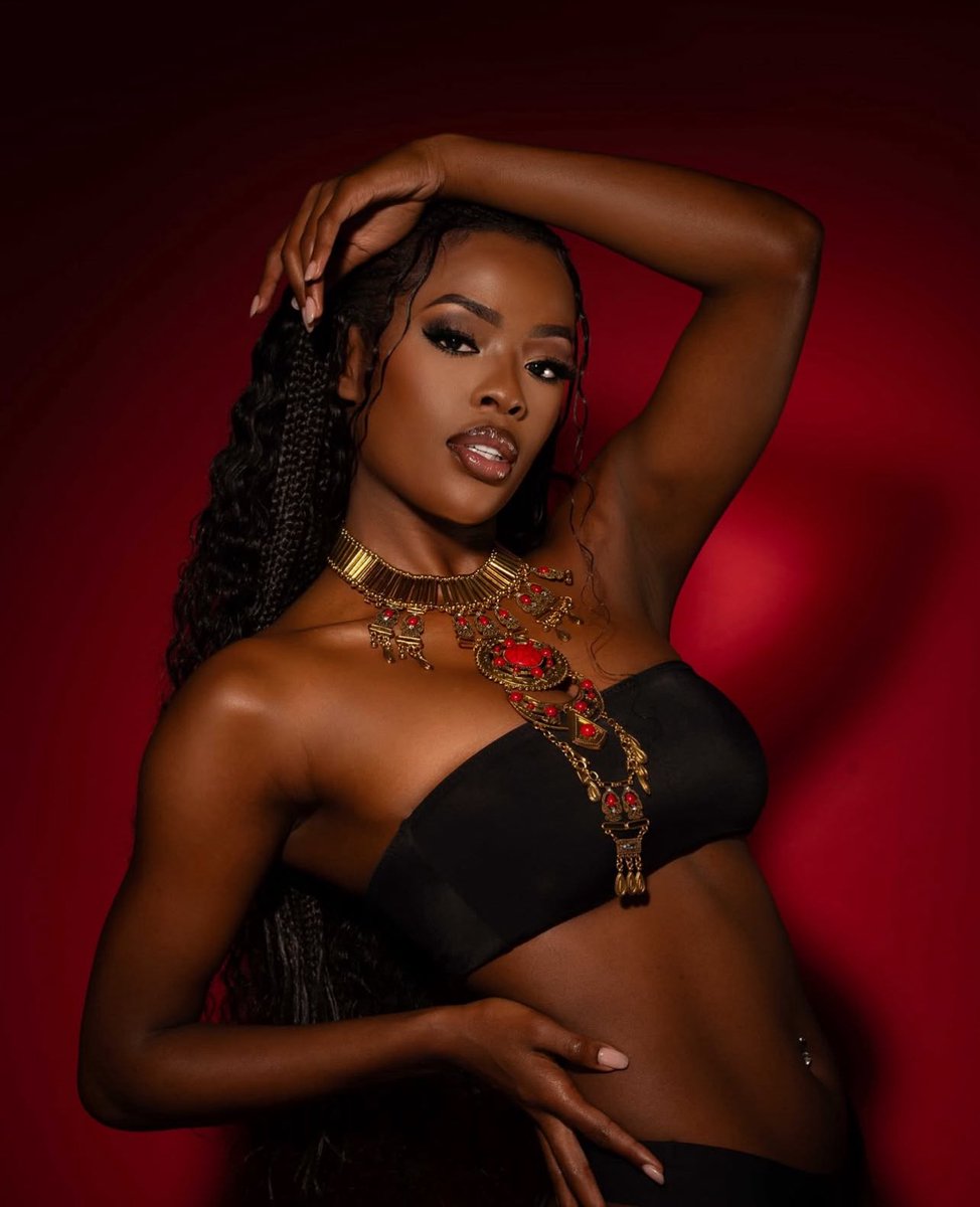 danielesibiza's tweet photo. this mug helloo #loveislandgames https://t.co/hU89tzEM2S