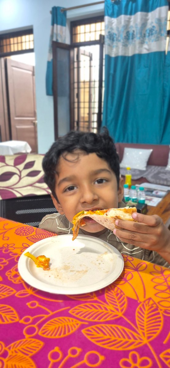 delianceindia's tweet image. 🍕 Great pizza starts with great flour.
Urban Elite’s Pizza Flour 00 + Dusting Flour = authentic dough, effortless handling &amp;amp; that perfect crisp bite.

Happiness on every face, one slice at a time. 😋

#UrbanElite #PizzaFlour00 #DustingFlour #CulinaryExcellence #PizzaProfessional