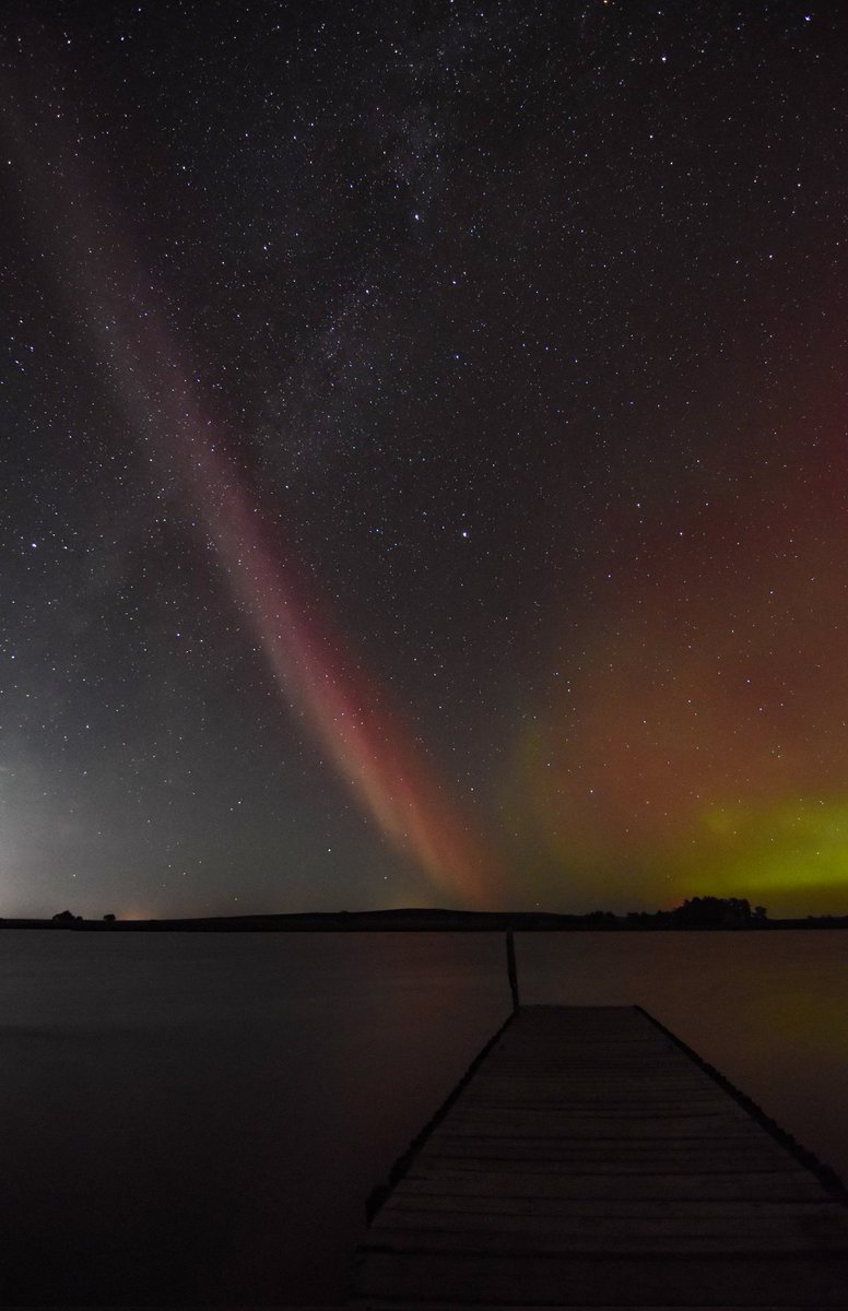 Cgstorm5's tweet photo. @TamithaSkov @Vincent_Ledvina #STEVE came out to play last night around 11:30pm MDT in western #SouthDakota one hour after the big event. Im speechless...#sdwx #auroraborealis #northernlights #spaceweather #solarstorm https://t.co/isCeuX81WC